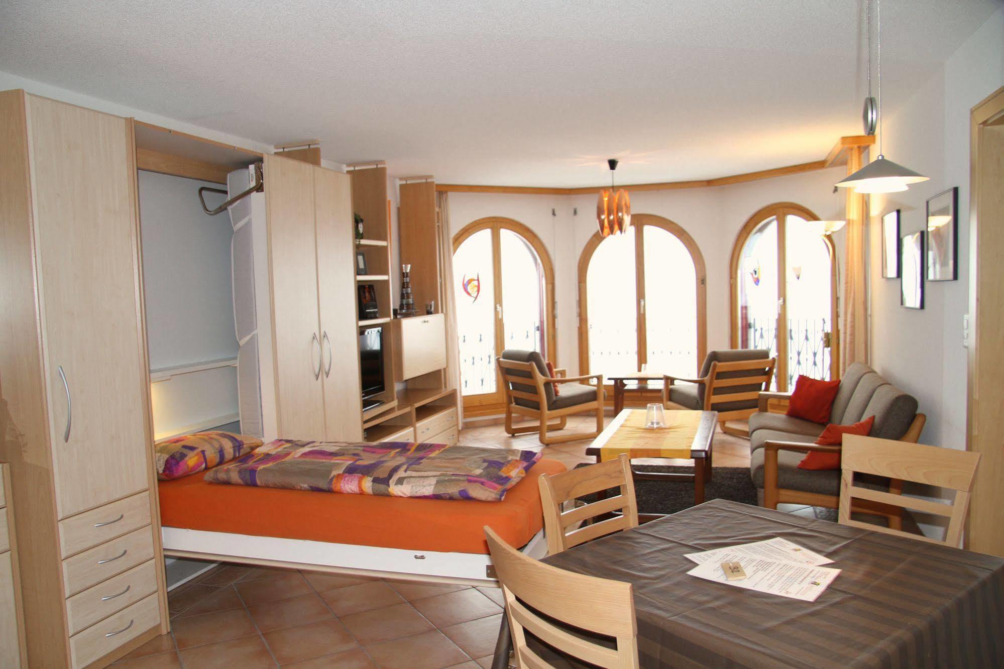 Chateau Leukerbad Esterno foto